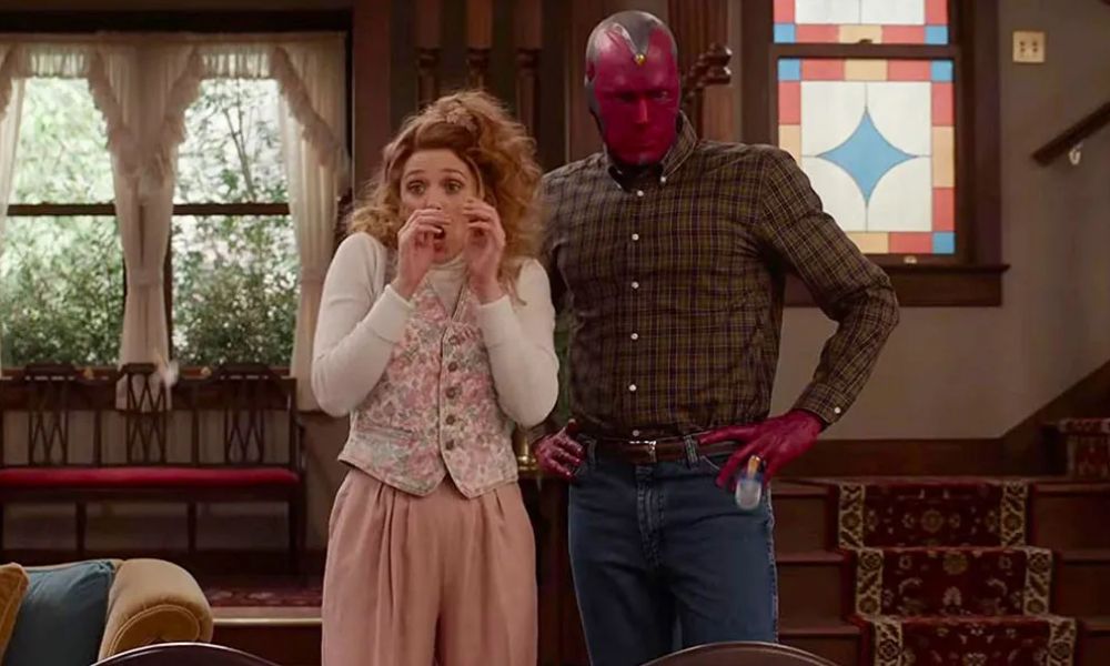 Elizabeth Olsen Talks About Scarlet Witch's New Personality And Her Favorite Sitcom Setting In The Upcoming Marvel's Wanda Vision!