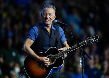 Bruce Springsteen Fires Back at Trump With Defiant EP and Onstage Political Rebuke