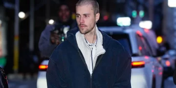 Justin Bieber Alarms Fans with Troubling Posts and Behavior Amid Growing Fears for His Mental Health