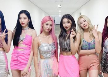 Momoland Set to Bring the Heat with Summer Remix Album ‘FESTIVALAND’ Featuring Fresh Takes on Their Biggest Hits